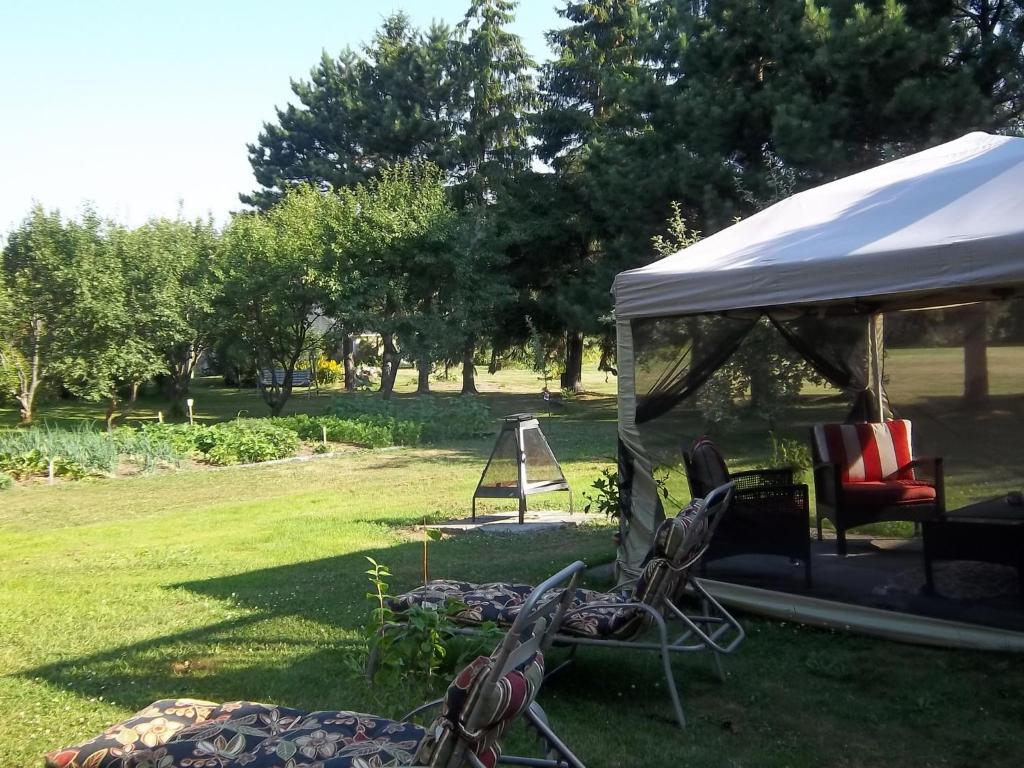 Gite La Halte Du Verger Bed And Breakfast Rivière-du-Loup Eksteriør billede