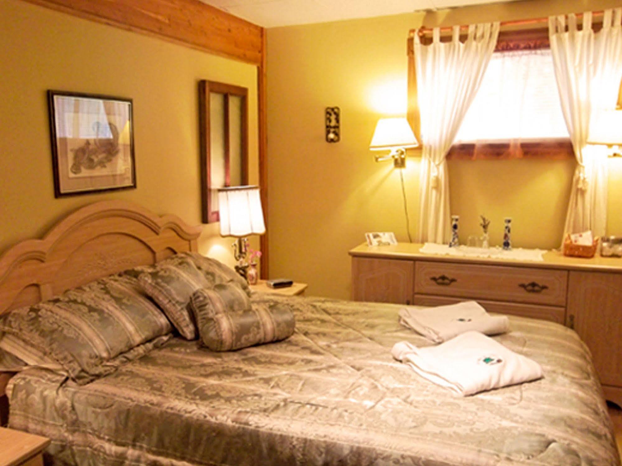 Gite La Halte Du Verger Bed And Breakfast Rivière-du-Loup Eksteriør billede