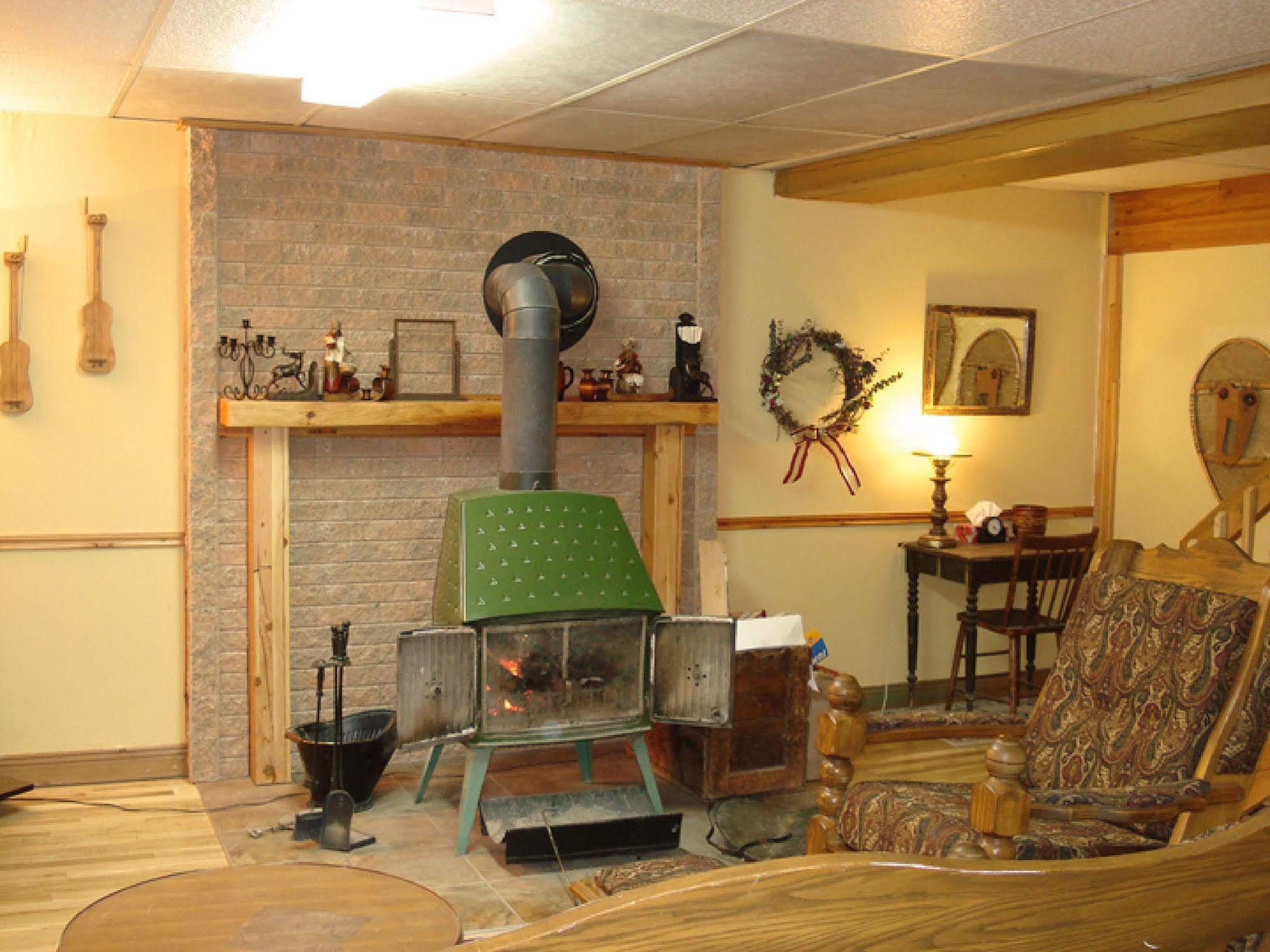 Gite La Halte Du Verger Bed And Breakfast Rivière-du-Loup Eksteriør billede